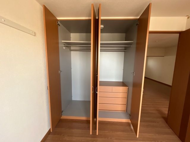 オータム　めぐみの洋室