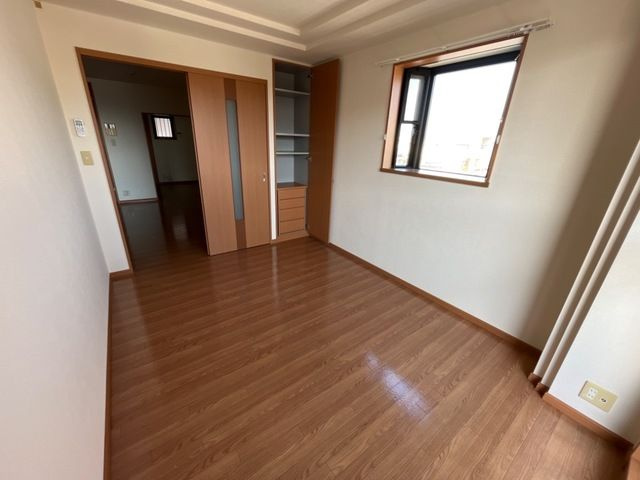 オータム　めぐみの洋室