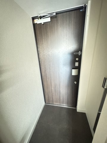 プレサンスTHE神戸の玄関
