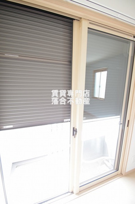 【セキュリティ】 | アクシス | シャッター付き