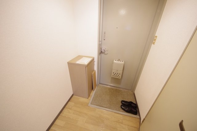 【玄関】