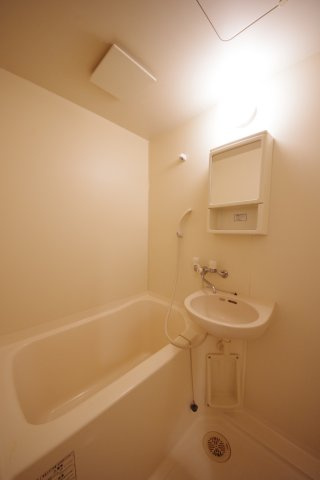 【浴室】