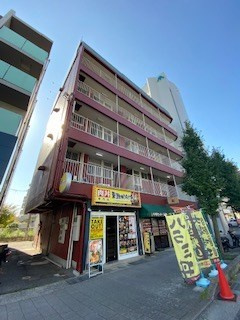 マンション向洋の外観
