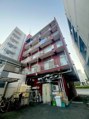 マンション向洋の外観