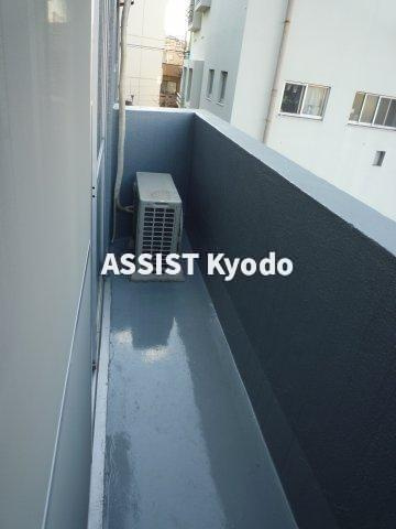 エクセレント下北沢のバルコニー