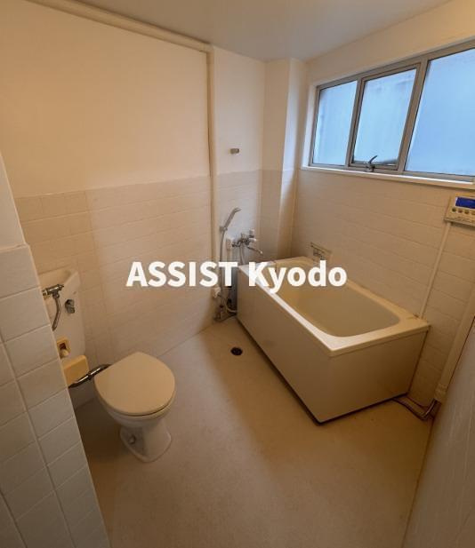 エクセレント下北沢の浴室