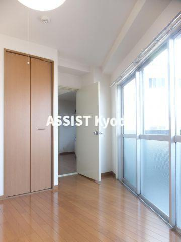 エクセレント下北沢の居間・リビング