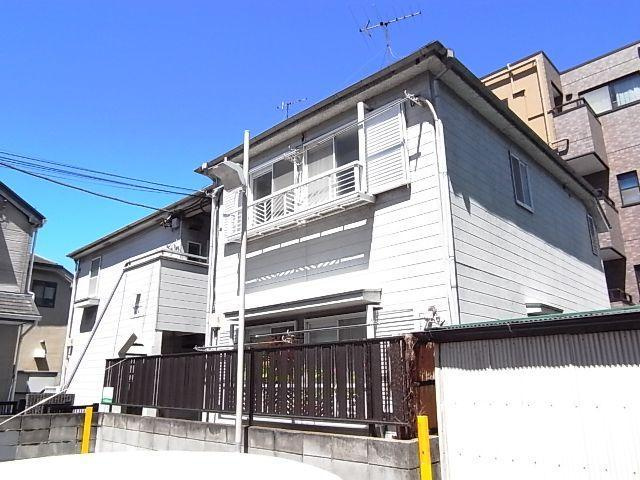 モンシャトー下北の外観