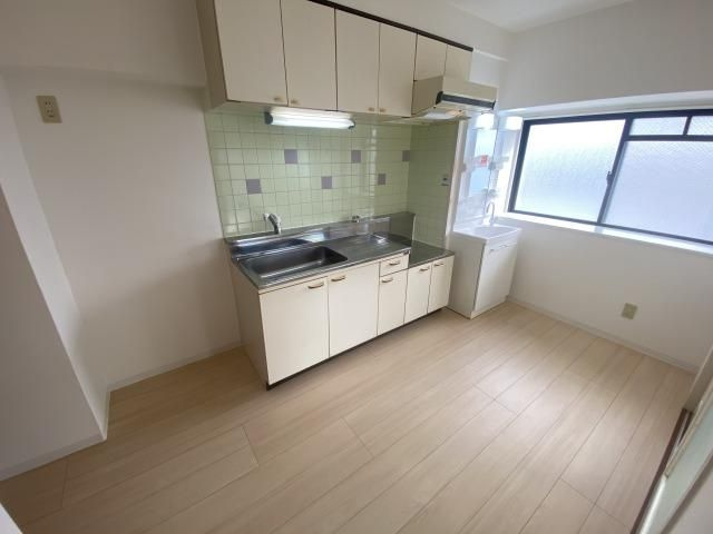 フリックコート深江の居間・リビング