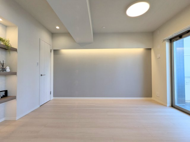 【寝室】 | イニシア墨田押上 | ～WIC付きの主寝室写真～