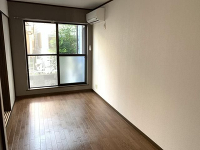 【洋室】 | ラヴィー蒔田