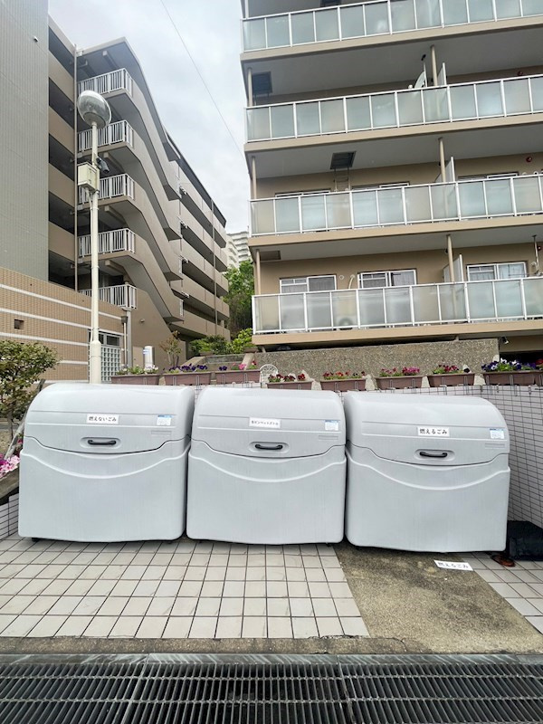 マンション妙法寺の外観