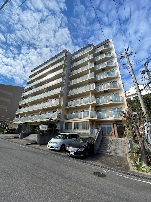 マンション妙法寺の外観