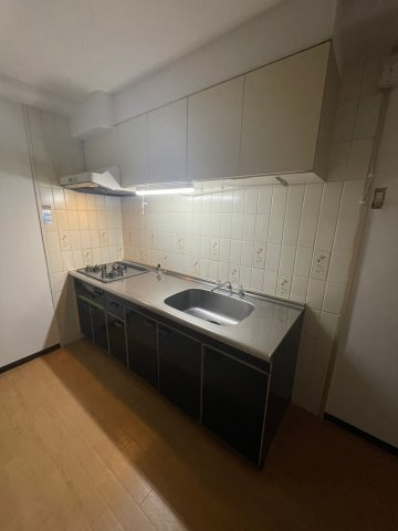 プリオーレ神戸のキッチン