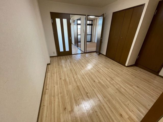 クオリティー下中野　Ⅲの居間・リビング