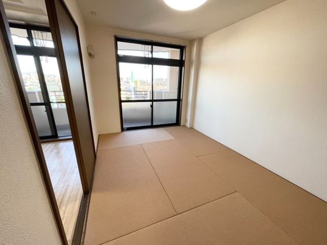 クオリティー下中野　Ⅲの和室