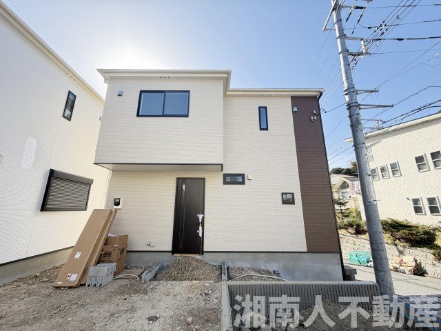 逗子市小坪７丁目１１１０－１７７新築戸建て