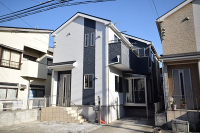 【外観】 | 長後駅４分藤沢市高倉１棟☆３ＬＤＫ＋Ｓフルリフォーム中古戸建 | 太陽光発電システム導入