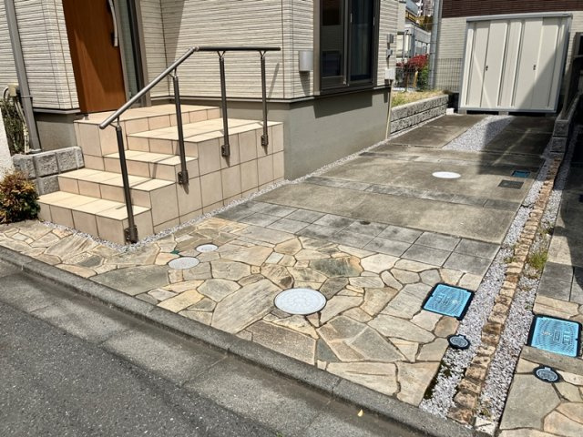 鶴瀬西戸建の駐車場