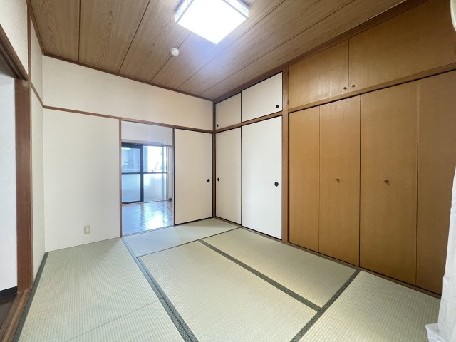 【寝室】 | グローリーヨシダ