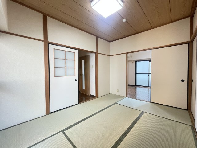 【寝室】 | グローリーヨシダ