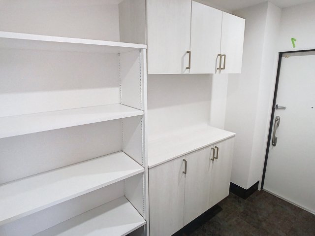 王城ビルの玄関|202号室 サンプル写真になります。