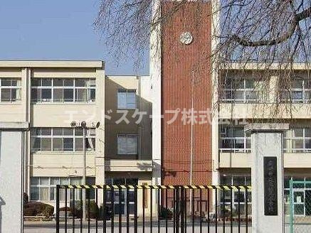 ウエスト　サン・ヴィレッジの周辺|高崎市立久留馬小学校まで600m
高崎、前橋のお部屋探しはエンドスケープまで！お客様の理想お聞かせ下さい♪