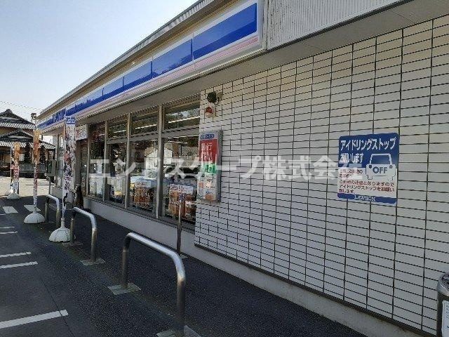ウエスト　サン・ヴィレッジの周辺|ローソン高崎神戸店まで600m
高崎、前橋のお部屋探しはエンドスケープまで！お客様の理想お聞かせ下さい♪