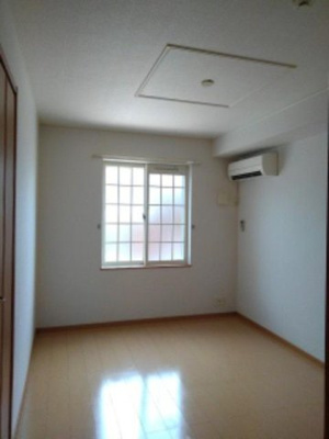 【内装】 | プリマヴェ－ル