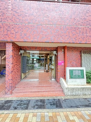 ライオンズマンション神戸元町のエントランス
