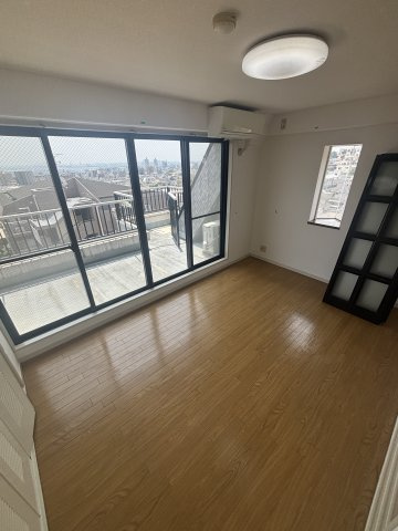 リッジヴィラ六甲の居間・リビング