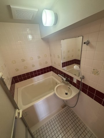 リッジヴィラ六甲の浴室