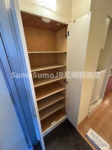 レオパレスデイジーヴィラの収納|ちょっとした収納スペースも充実しています