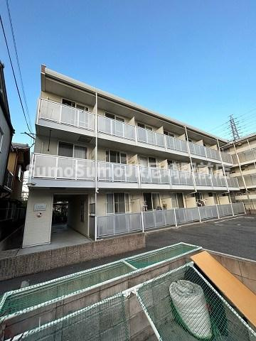 レオパレスデイジーヴィラの外観|落ち着いた雰囲気の外観です