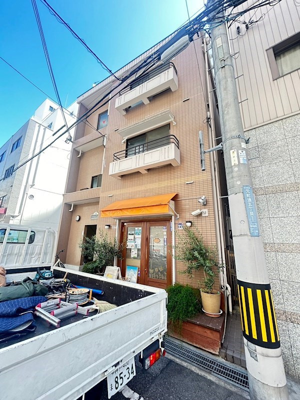 ル・モンド元町の外観
