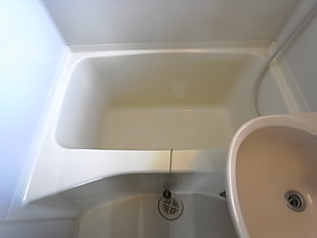 ラムール西上橘通の浴室|ゆったり過ごせるお風呂です