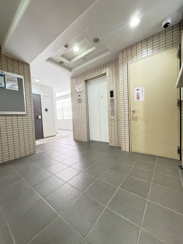 ライフデザイン三宮東のロビー
