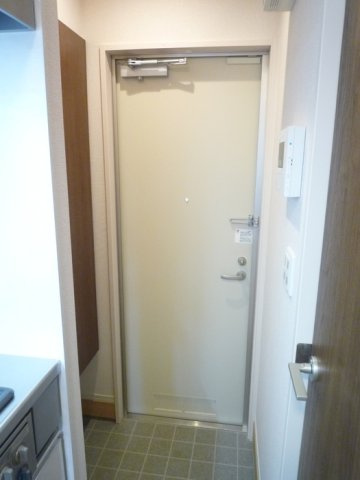 Bright Halu 　westの玄関