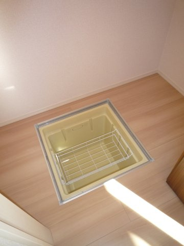 Bright Halu 　westの収納