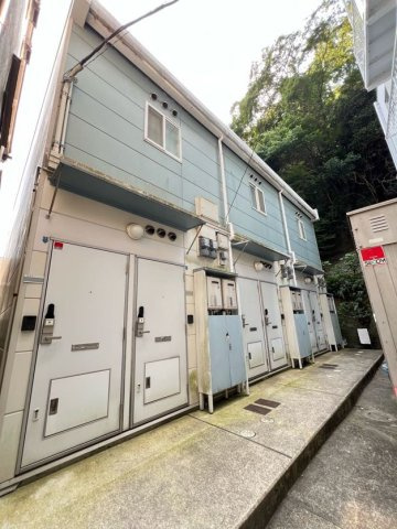 レオパレス新神戸