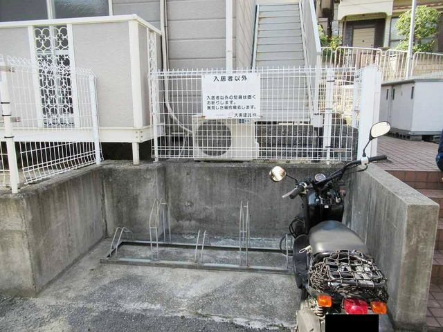 ルナ大塚の外観