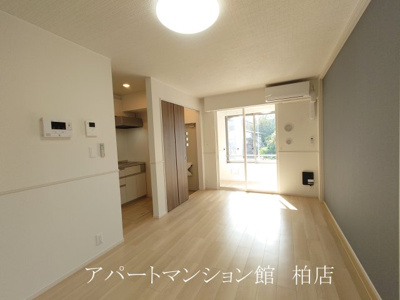 【居間・リビング】 | サニーホームⅢ | 同施工会社、同型タイプです