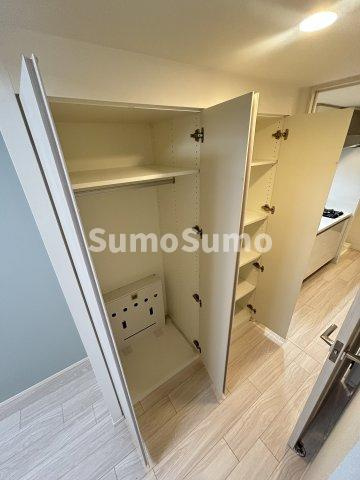 ルネフラッツ谷町四丁目の収納