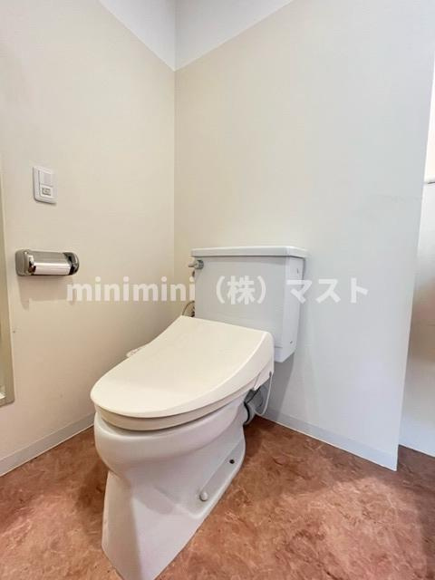 グラスホッパーのトイレ|別部屋参考写真