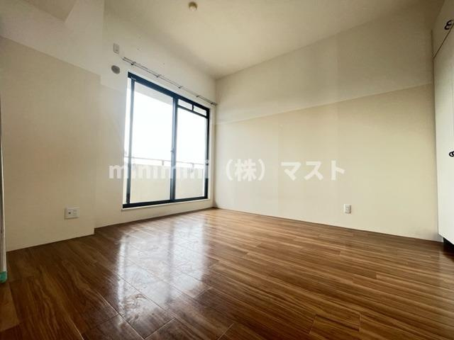 グラスホッパーの内装|別部屋参考写真