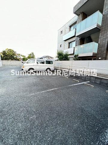 レオパレスみそのの駐車場|駐車場があります