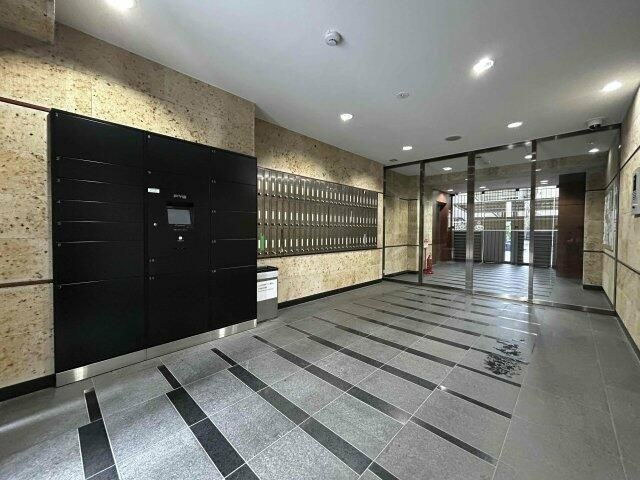 ガリシア早稲田のエントランス