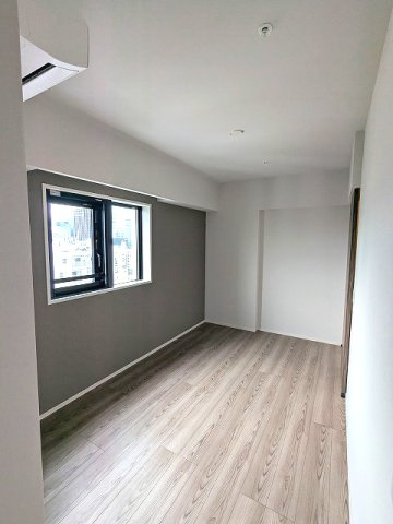LEFOND PROGRES上野御徒町の収納|6帖洋室、インターネット無料、エアコン4台付、ウォークインクローゼット