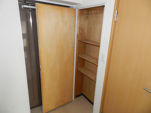 H.YamajiBuillの収納