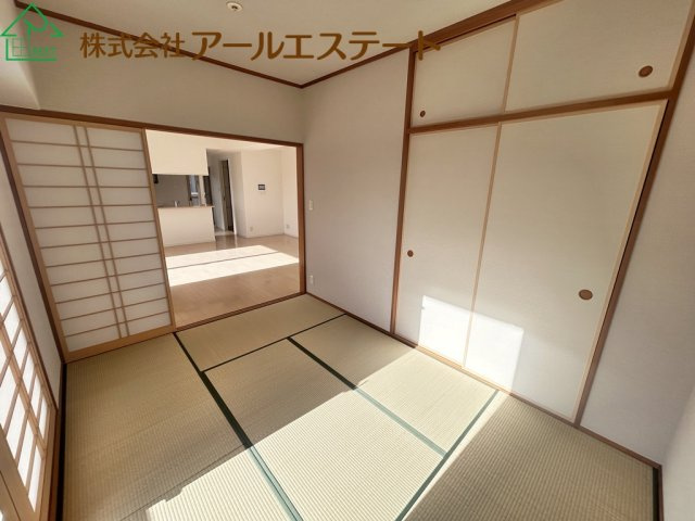 アルファステイツ東今宿　姫新線「播磨高岡駅」徒歩9分の和室